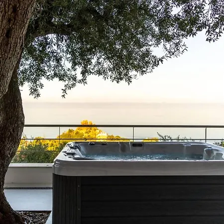 Casa D'aduri - Sea View Terrace&relaxing Pool Holiday home Cefalu