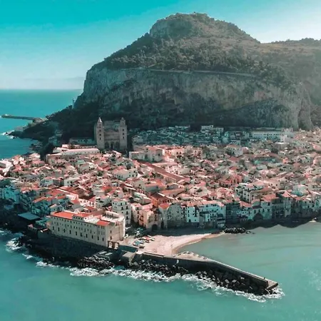 Casa D'aduri - Sea View Terrace&relaxing Pool Holiday home Cefalu