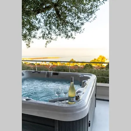 Casa D'aduri - Sea View Terrace&relaxing Pool Holiday home Cefalu